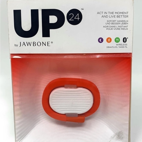NWT UP24 Red Healthy Lifestyle Tracking Wrist Band By Jawbone Size 2 S/ 2 M - Picture 1 of 3